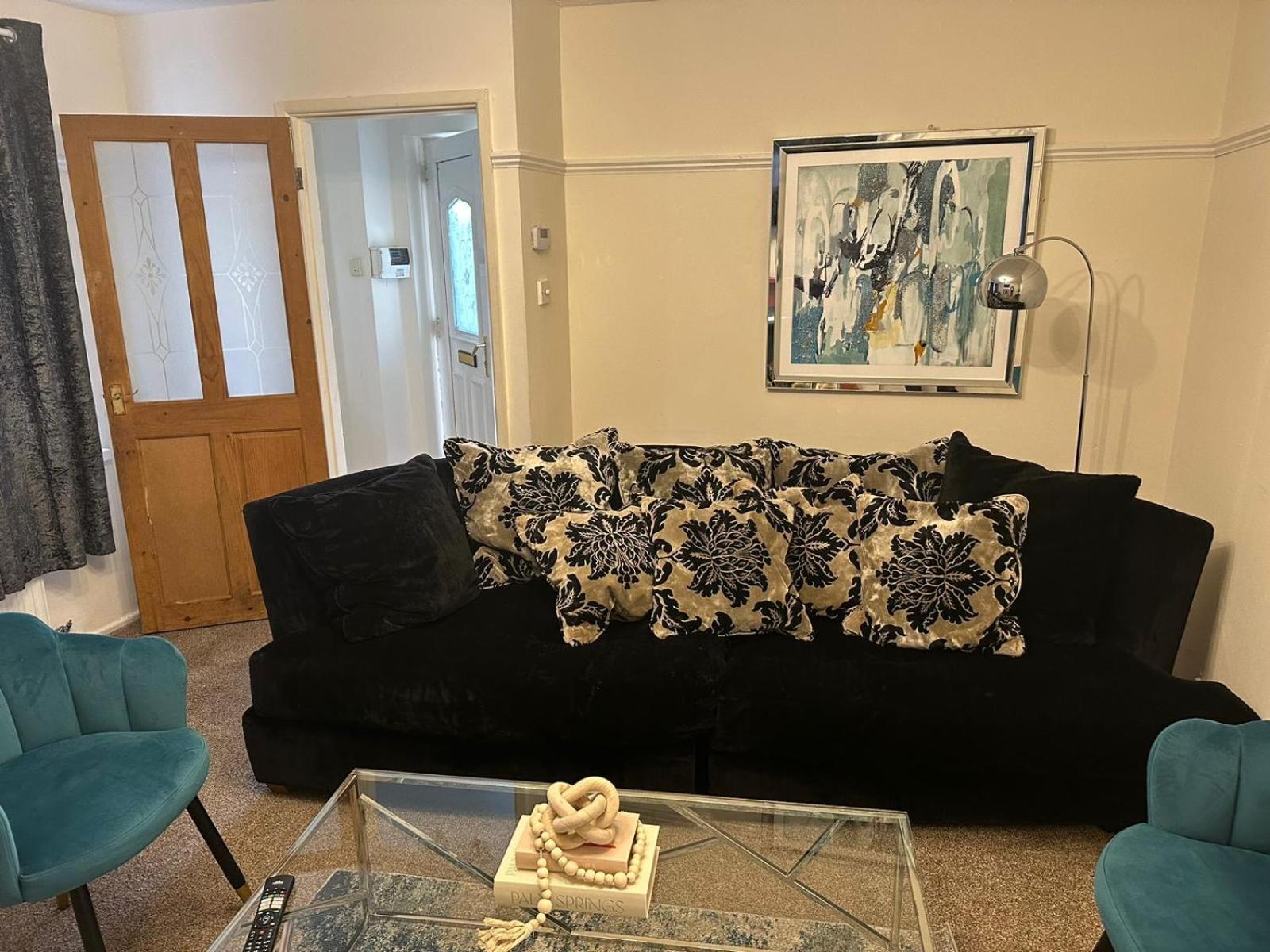 3 Bedroom Apartment Close To Manchester City Stadium And Coop Live Εξωτερικό φωτογραφία